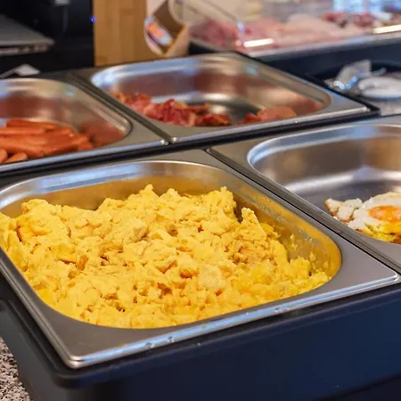 Hosnar, Apartma Mucho