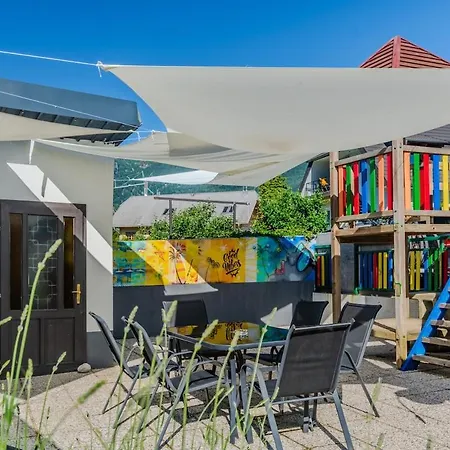 Hosnar, Apartma Mucho Bovec