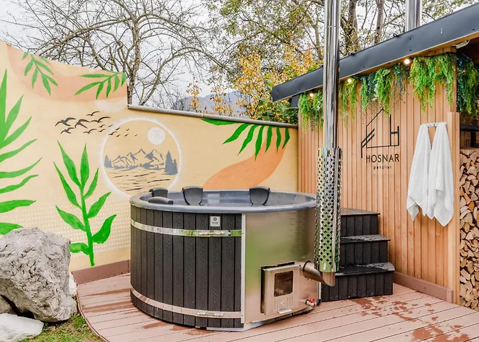 Hosnar, Apartma Mucho *